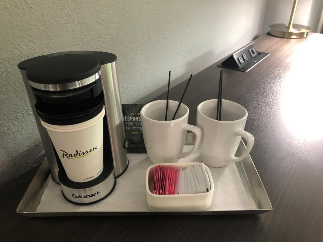 Radisson Hotel Mcallen Airport Zewnętrze zdjęcie