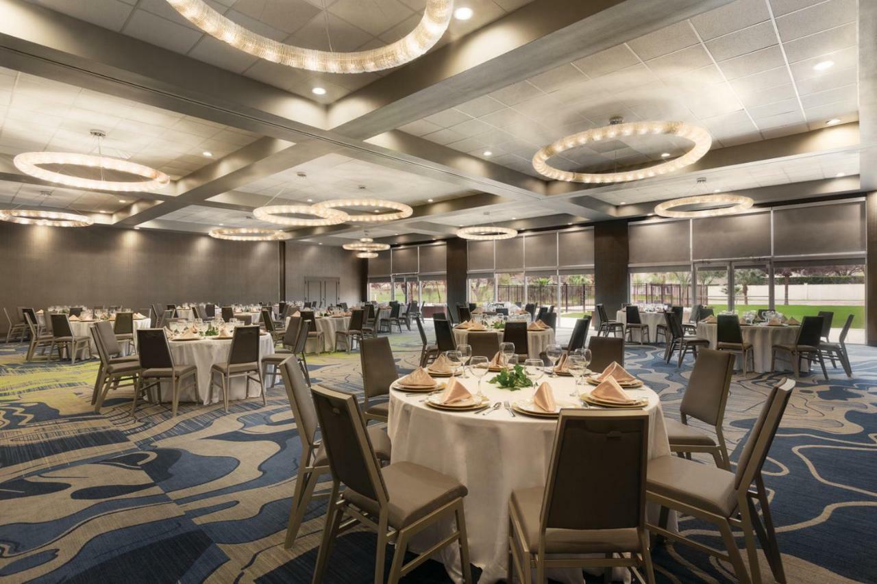 Radisson Hotel Mcallen Airport Zewnętrze zdjęcie